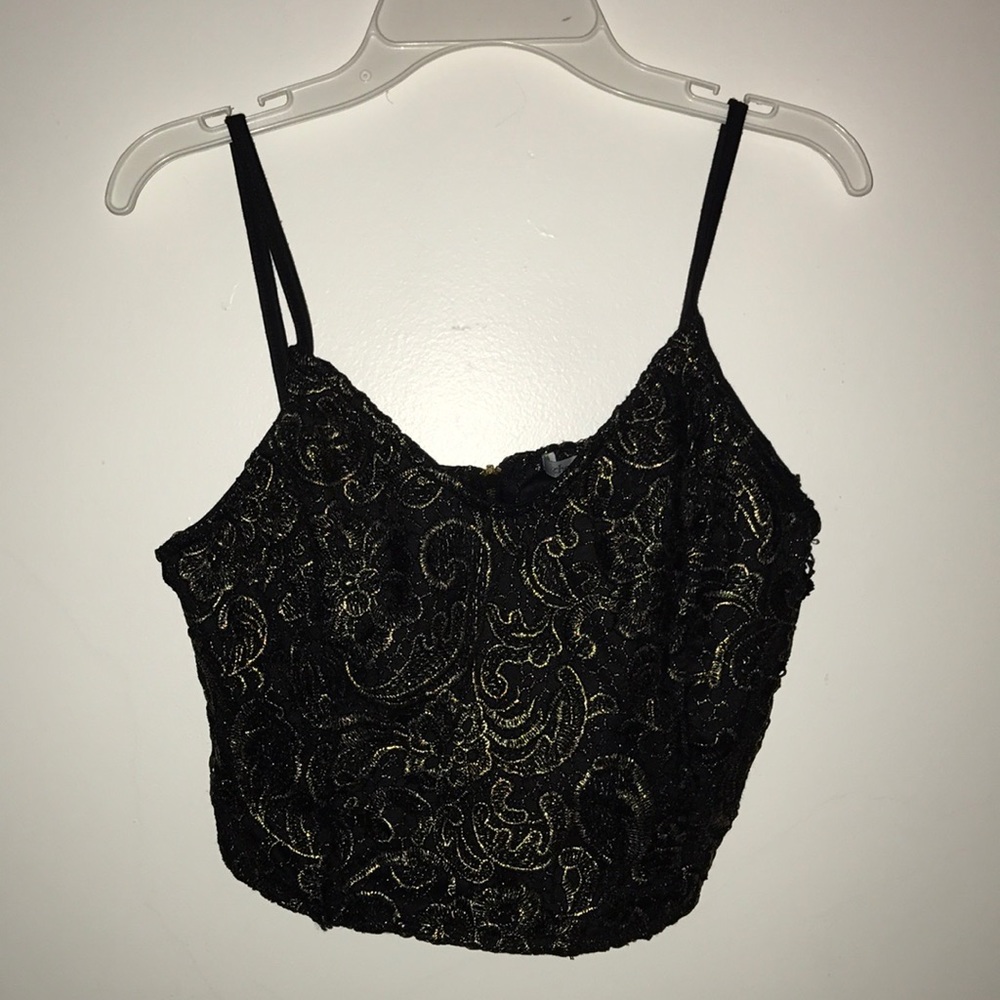 🔥PRICE DROP🔥Black and gold crop top